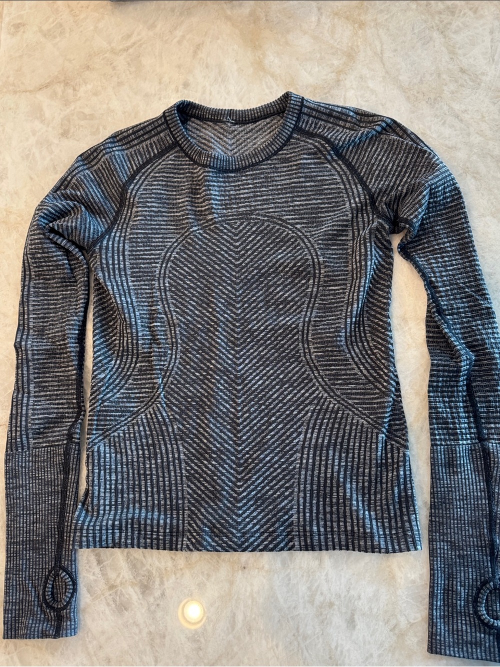 lululemon athletica Long-Sleeve Seamless Top - Charcoal & Black
